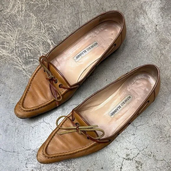 *vintage Manolo Blahnik tan brown leather flat loafers - Picture 2 of 6